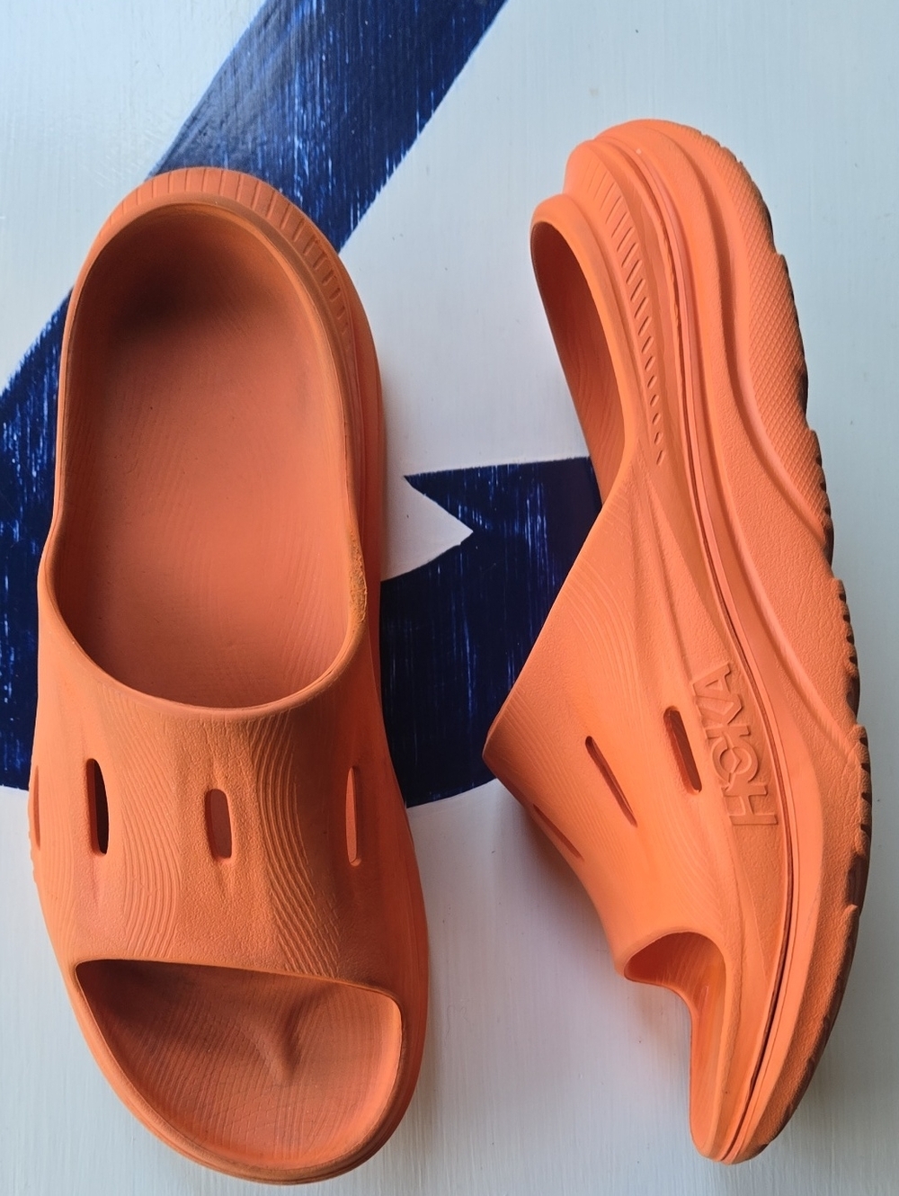 Hoka "Ora" Orange Recovery Slide MISMATCHED SIZE 10/11